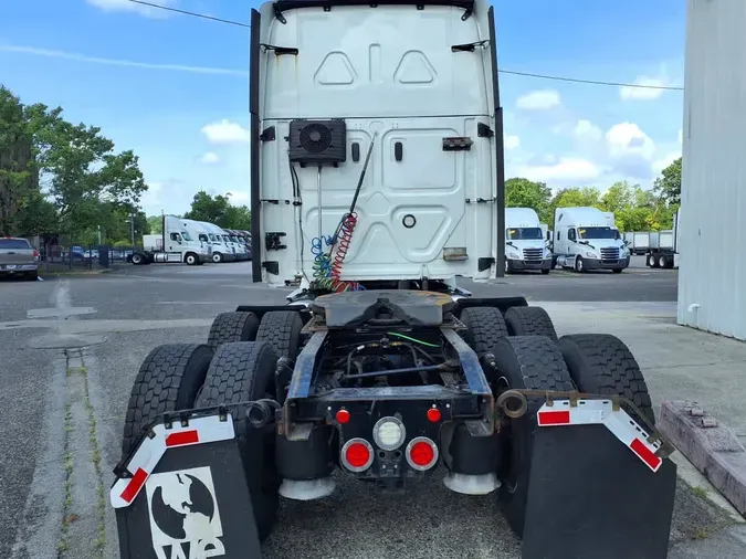 2020 FREIGHTLINER NEW CASCADIA PX12664