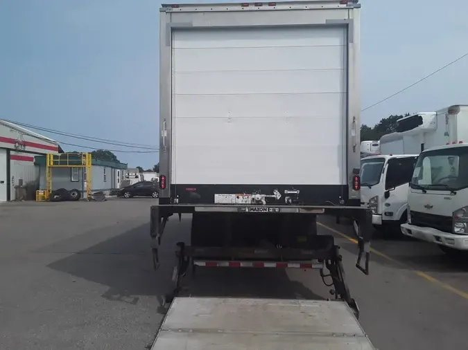 2019 FREIGHTLINER M2 106