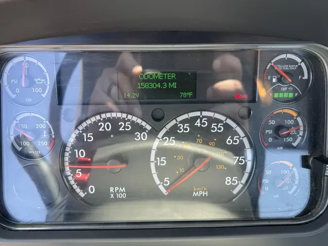 2020 Freightliner Business Class M2 106