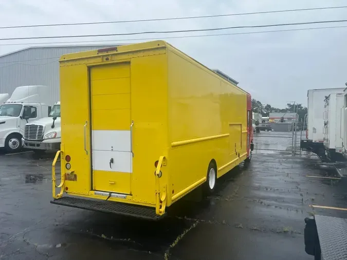 2017 FRTLR CUSTOM CHASSIS CORP MT55