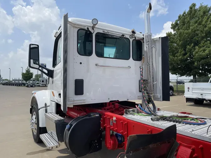 2022 Peterbilt 567