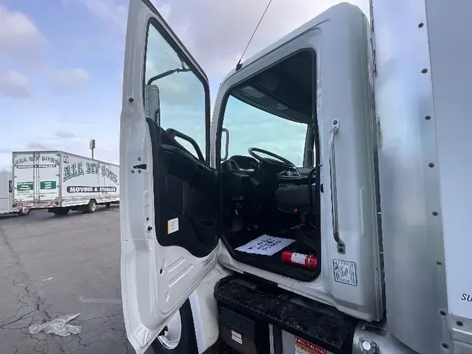 2019 Hino Truck 268