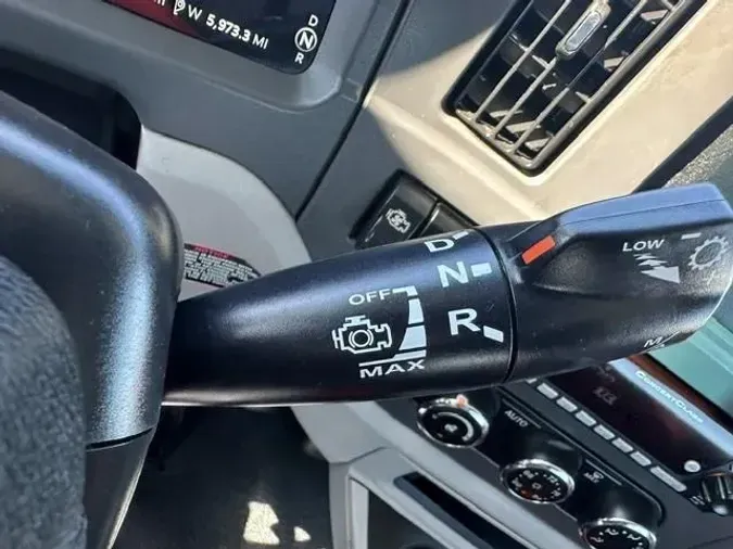 2023 Peterbilt 579
