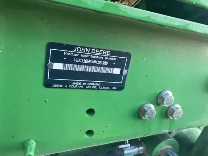 2021 John Deere 6110M