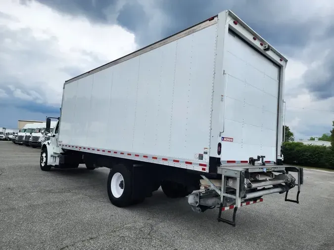 2018 FREIGHTLINER/MERCEDES M2 106