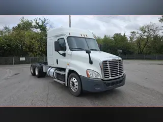 2020 Freightliner Cascadia