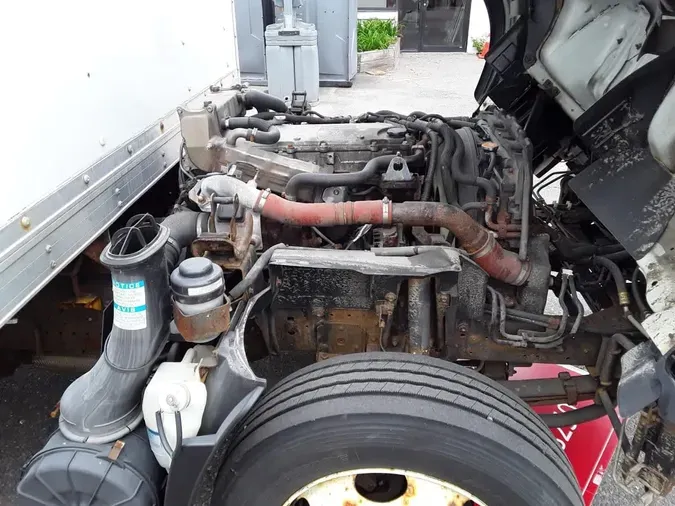 2018 ISUZU NPR