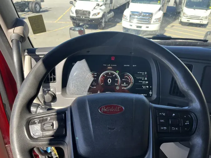 2022 Peterbilt 579