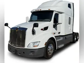 2021 Peterbilt 579