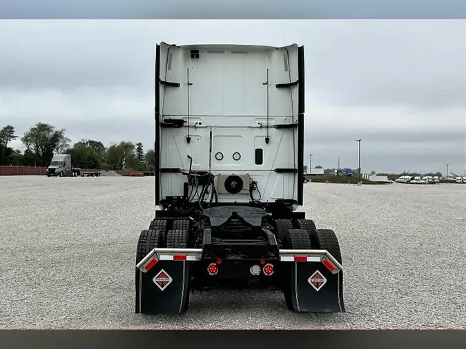 2021 INT LT625 6x4