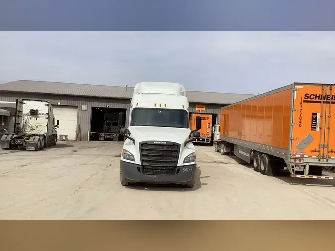 2020 Freightliner Cascadia