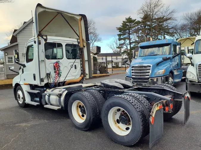 2021 FREIGHTLINER/MERCEDES NEW CASCADIA PX12664