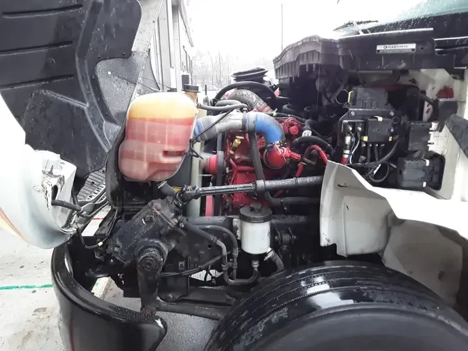 2020 NAVISTAR INTERNATIONAL MV607 (4X2)