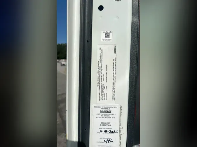 2021 Freightliner Cascadia 126