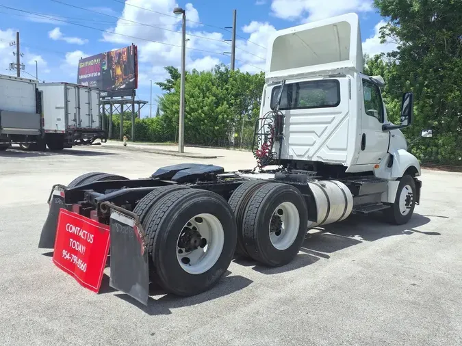 2019 NAVISTAR INTERNATIONAL LT625 DAYCAB T/A