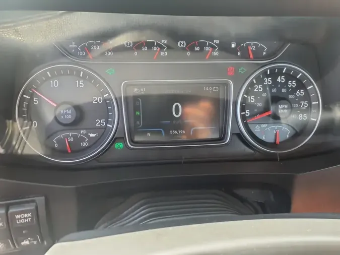 2020 NAVISTAR INTERNATIONAL LT625 DAYCAB T/A