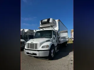 2016 FREIGHTLINER M2 106