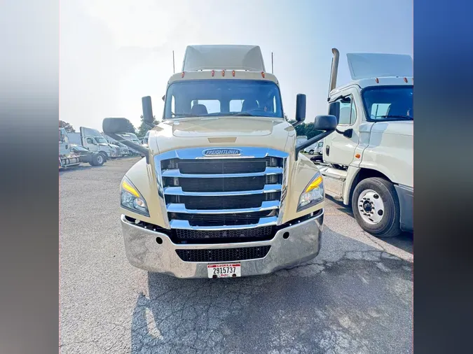 2020 FREIGHTLINER/MERCEDES NEW CASCADIA PX12664