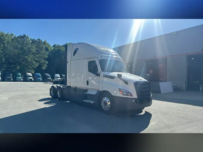 2023 Freightliner Cascadia 126a6dc22475672e1ec2032f11b468add83