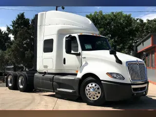 2022 INT LT625 6x4