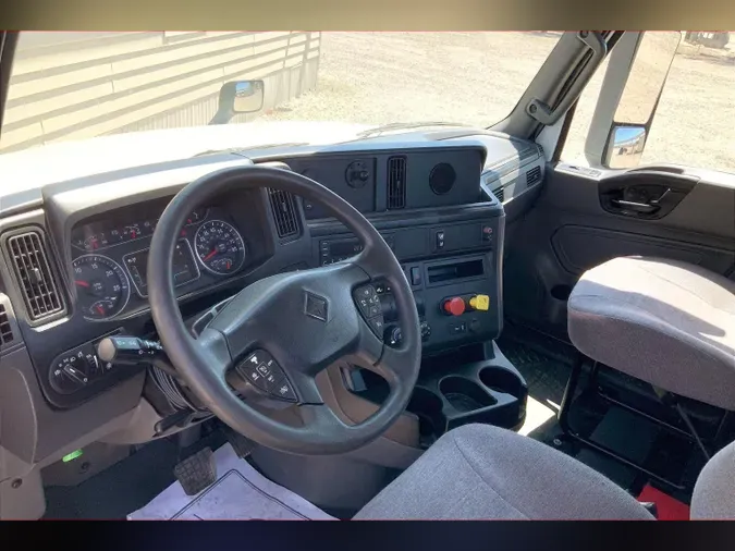 2021 INT LT625 6x4