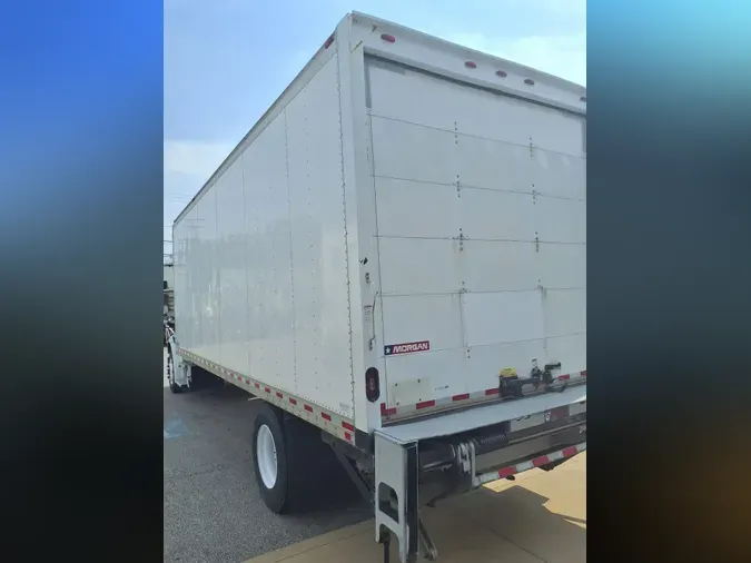 2019 FREIGHTLINER M2 106