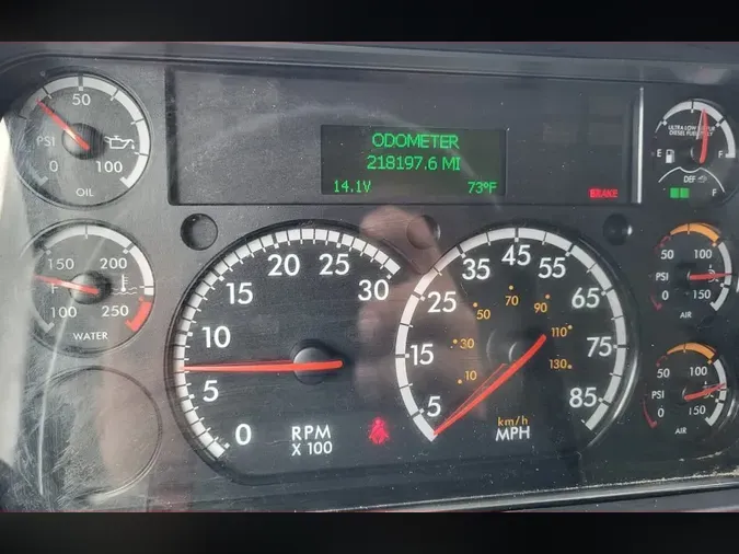 2020 FREIGHTLINER/MERCEDES M2 106