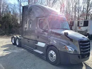 2023 Freightliner Cascadia