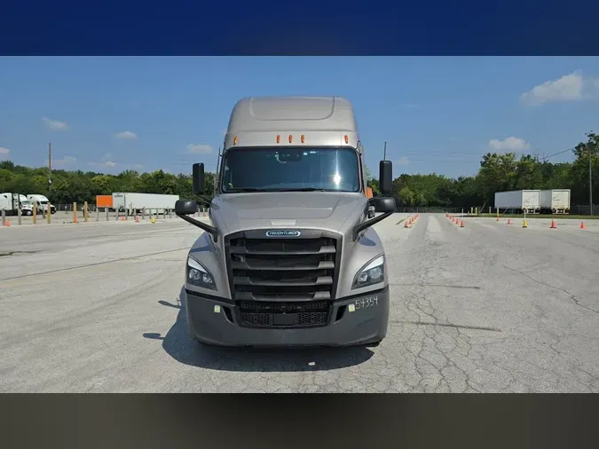 2023 Freightliner Cascadia