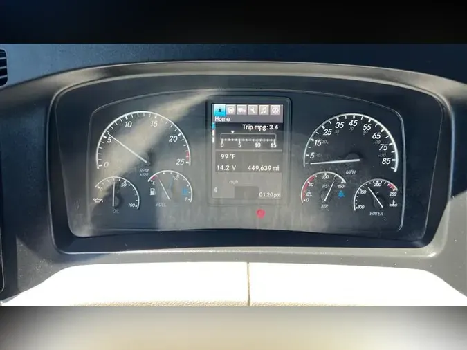 2021 FREIGHTLINER CA126