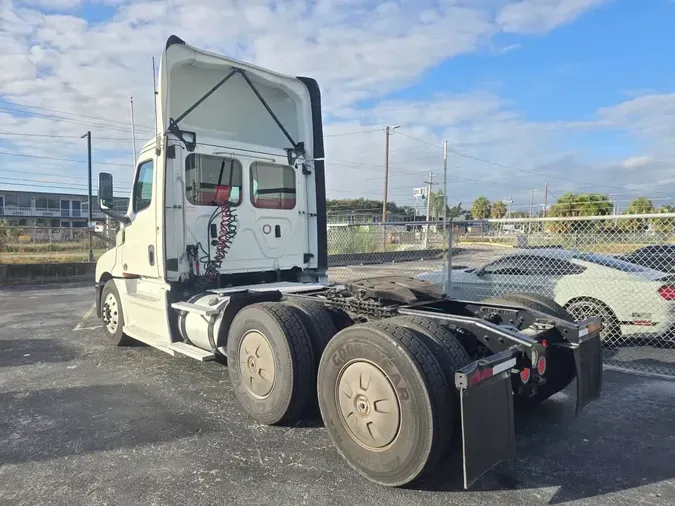 2019 FREIGHTLINER/MERCEDES NEW CASCADIA PX12664
