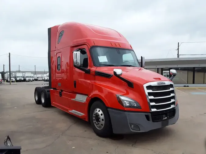 2020 FREIGHTLINER NEW CASCADIA PX12664