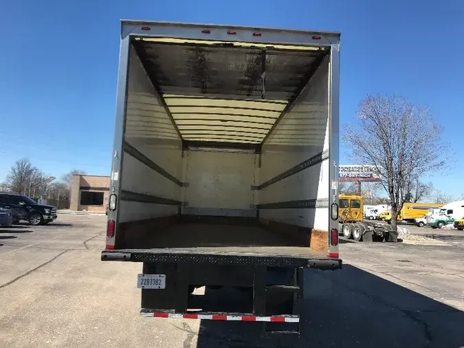 2015 FREIGHTLINER M2