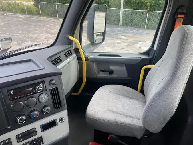 2021 Freightliner Cascadiaa6f3165791e17201f3aa7aabd5988029