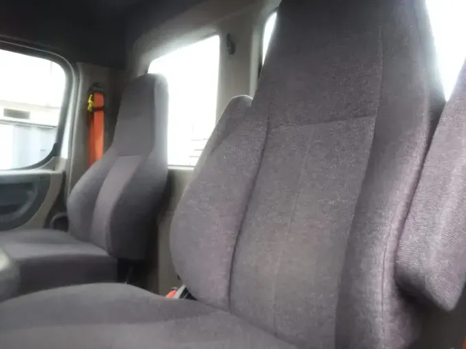 2018 FREIGHTLINER/MERCEDES CASCADIA 125