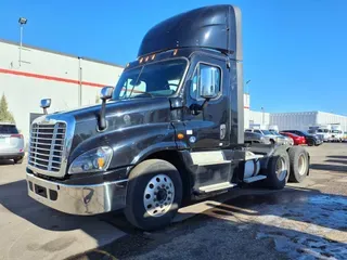 2018 FREIGHTLINER/MERCEDES CASCADIA 125