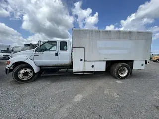 2006 FORD F650 XL