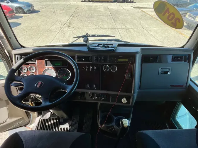 2012 Kenworth T270
