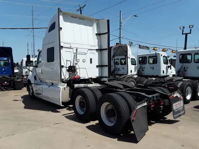 2019 NAVISTAR INTERNATIONAL LT625 SLPR CAB