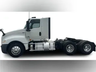 2020 International LT625