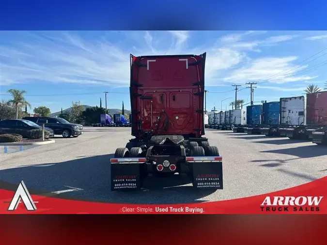 2022 FREIGHTLINER CA126