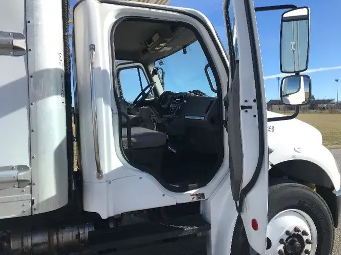 2019 Freightliner M2