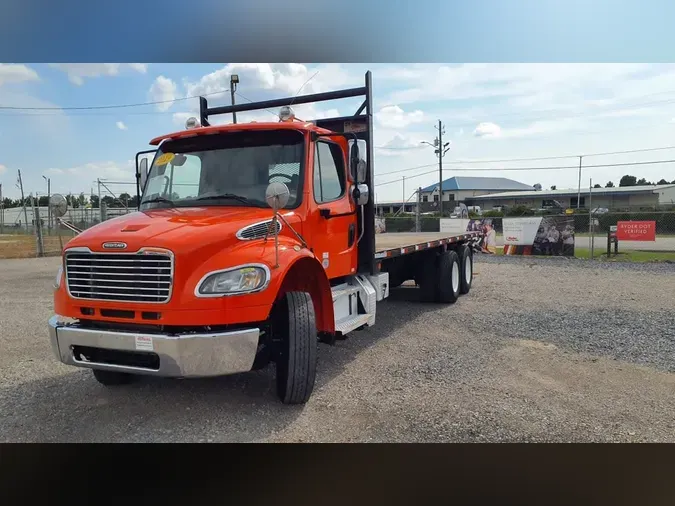 2019 FREIGHTLINER/MERCEDES M2 106a7128d8d732d713e9b53796faeb750cd