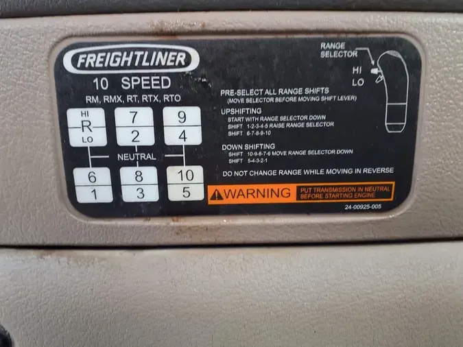 2020 FREIGHTLINER/MERCEDES CASCADIA 125