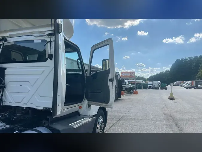 2018 International LT