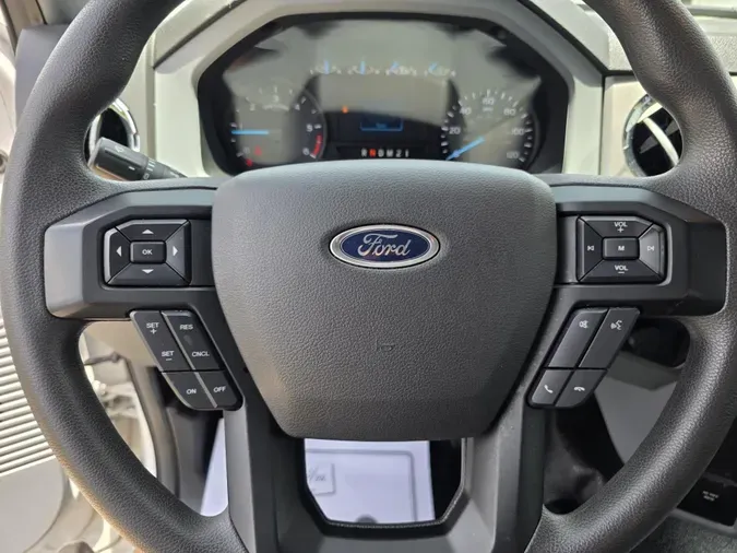 2025 Ford F-750