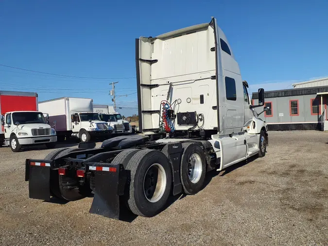 2019 NAVISTAR INTERNATIONAL LT625 SLPR CAB