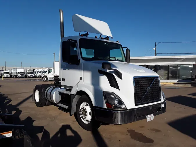 2016 VOLVO VNL42TRACTOR