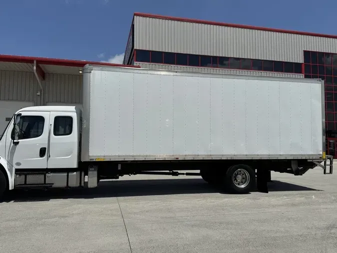 2023 Freightliner M2 106