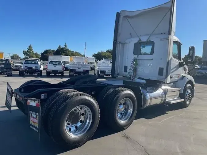 2020 Peterbilt 579